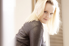anne_6613_cut_web