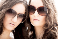 sarah&tamara_5128
